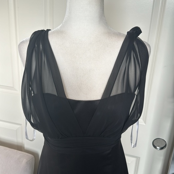 davids bridal, long black gown, polyester color truffle - Picture 6 of 15
